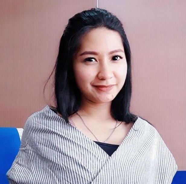 WeCreativez WhatsApp Support